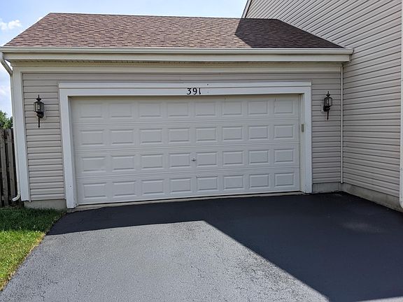 3rd image of 391 Horizon Ln