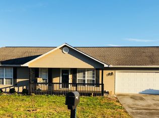 250 Shenendoah Dr, Friendsville, TN 37737