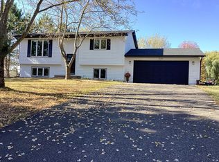 19158 Kent St NW, Elk River, MN 55330