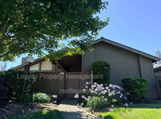 255 Munroe St, Sacramento, CA 95825