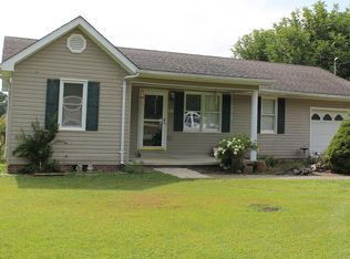390 Sycamore St, Brodhead, KY 40409