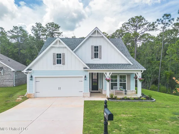 85010 Diamondhead Lakes Blvd, Diamondhead, MS 39525