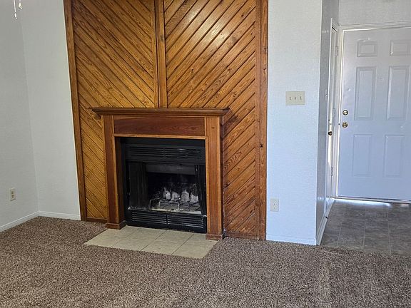 3rd image of 304 Sorrell Dr #A