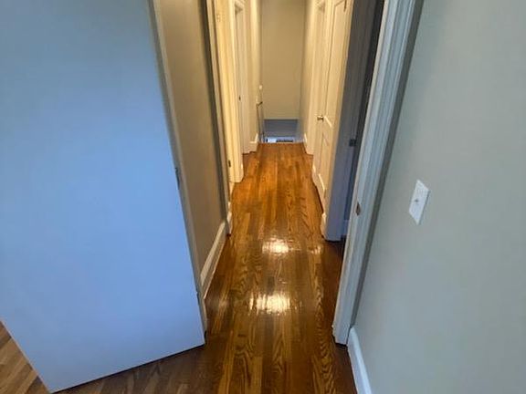 3rd image of 843 Hundley St APT B