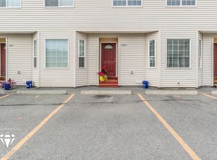 1903 Bragaw Square Pl, Anchorage, AK 99508