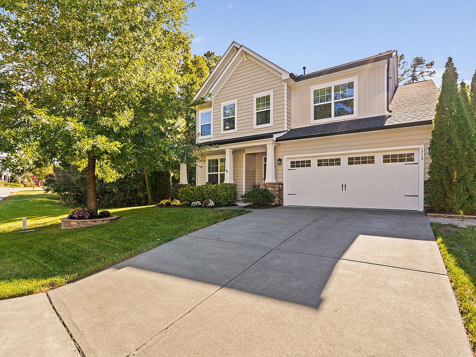 1st image of 1714 Woodsdale Dr
