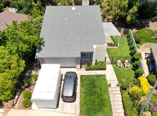 419 Grand Oak Ln, Thousand Oaks, CA 91360