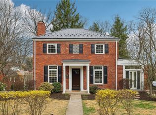 2405 Forest Dr, Pittsburgh, PA