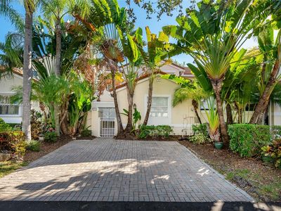 1765 Weeping Willow Way, Hollywood, FL, 33019