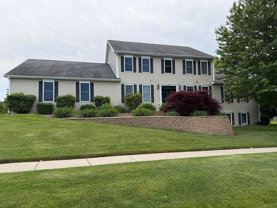1st image of 7809 Golf Meadows Dr SE