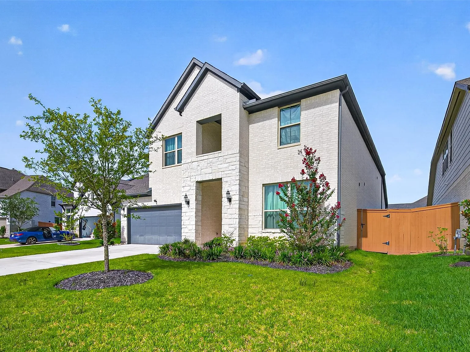 4 bed, 3.5 bath, 3111 sqft, $4,290 — Photo 4