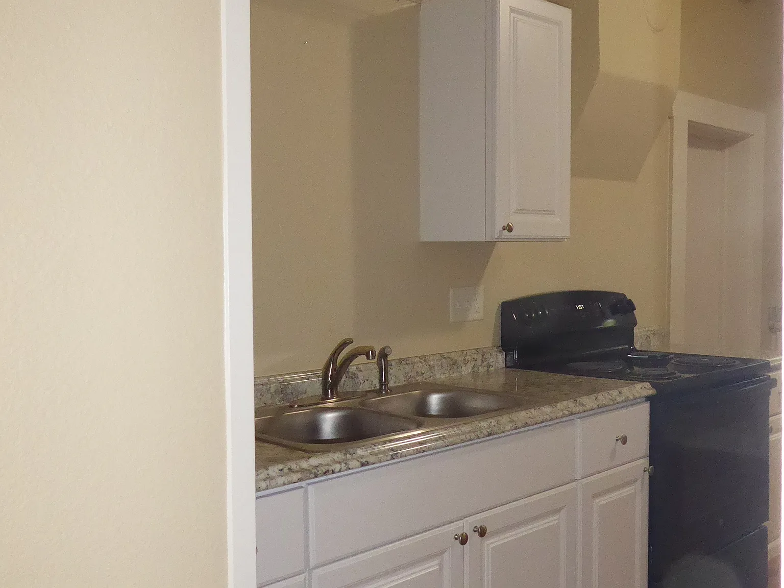 2 bed, 580 sqft, $1,500 — Photo 4