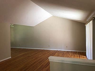 4th image of 81 Monticello Dr