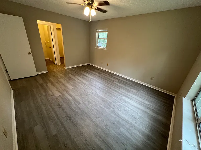 1040 Patrick Dr #1048 — Photo 10