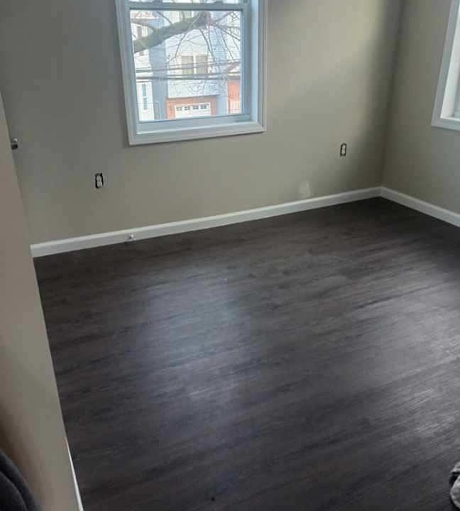 1st image of 61-63 Isabella Ave #1
