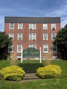 230 Central Avenue #3J, Lawrence, NY, 11559