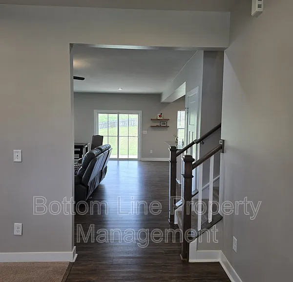 2030 Sewall Ave SW — Photo 16