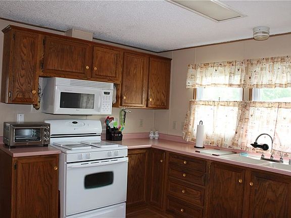 5th image of 6405 Roberts Dr