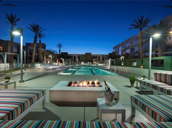 353 E Bonneville Ave Unit 327, Las Vegas, NV 89101