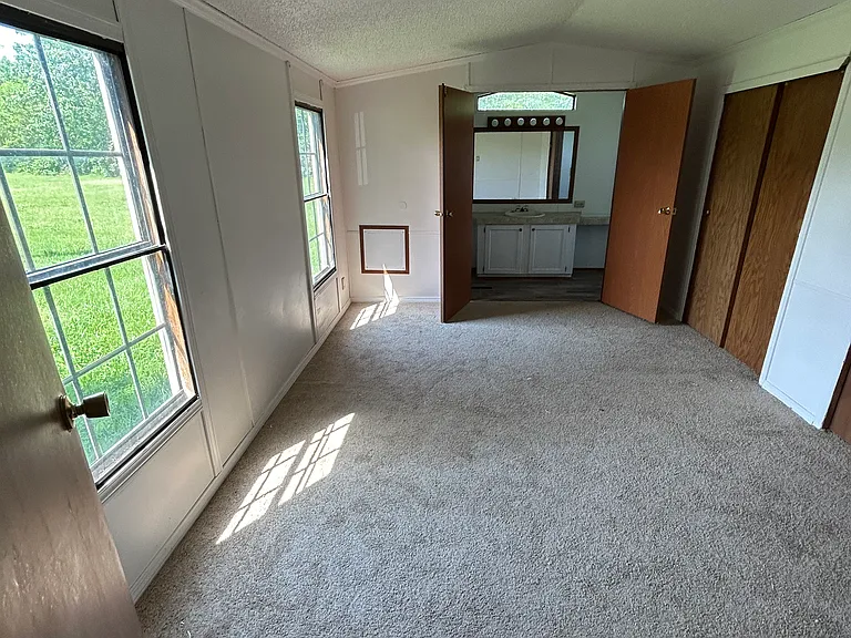 210 W Harrison St #30 — Photo 4