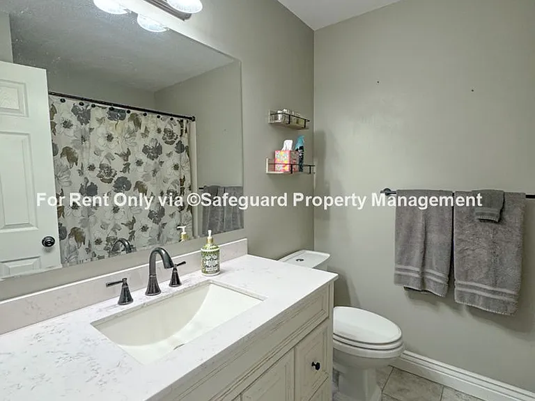 15052 S Manilla Dr — Photo 21