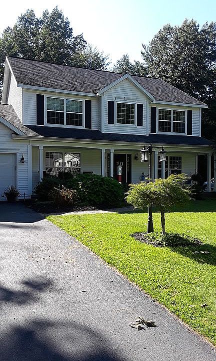 1st image of 13 Glenburnie Dr