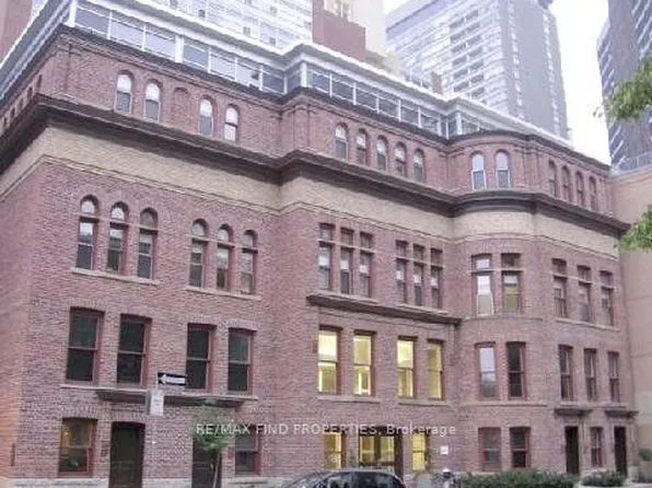 11 Saint Joseph St, Toronto, ON