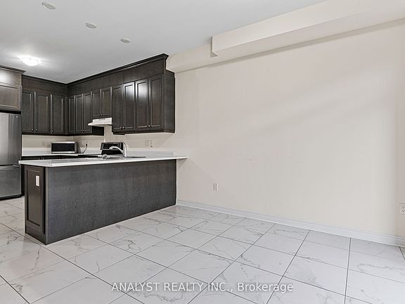 5th image of 1461 Tomkins Rd