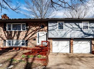 610 Laurel Dr, Columbia, MO 65203