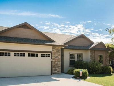 1910 S Belknap Loop, Nampa, ID, 83686