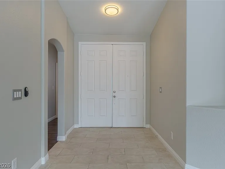 4029 Genoa Dr — Photo 4