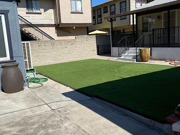2nd image of 719 E Lomita Ave