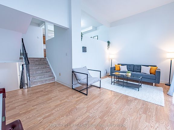 5th image of 4 Bradbrook Rd #5