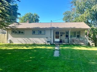 104 Cherry Ln, Battle Creek, MI 49015