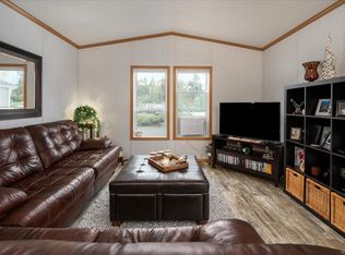 6820 Parklands Pl #11, Lantzville, BC V0R2H0