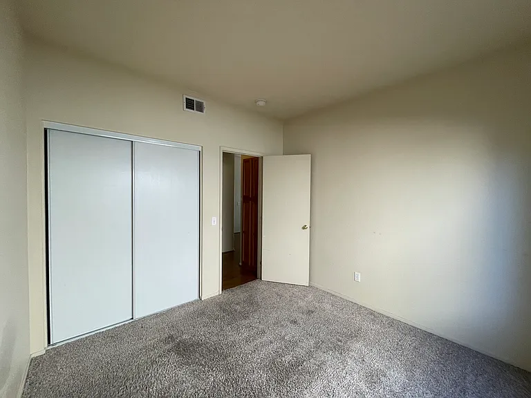 9325 Boulder River Way — Photo 7