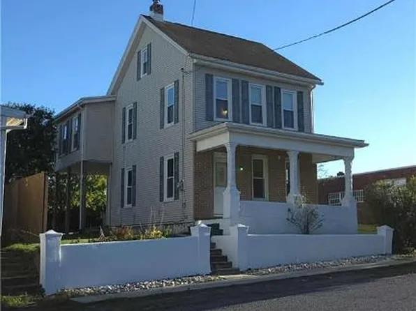 415 Market St, Auburn, PA 17922