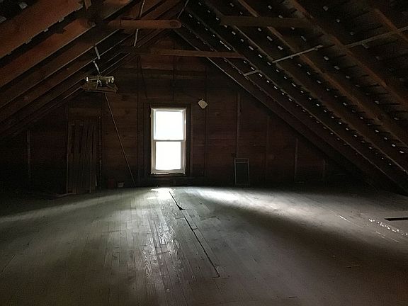 5th image of 335 Starin Ave