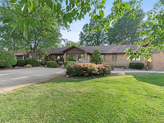 2nd image of 11950 Castleton Ln