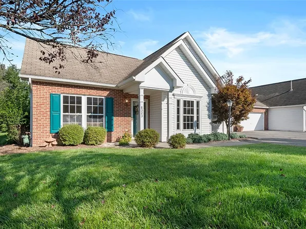 8323 Lost Valley Dr, Mars, PA 16046