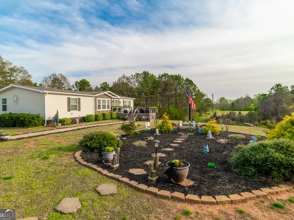 346 Gum Creek Rd, Roopville, GA 30170