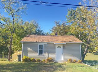 329 Morehead Rd, Marion, NC 28752