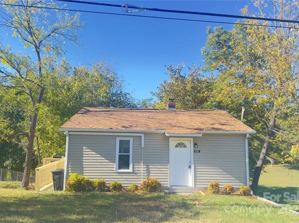 329 Morehead Rd, Marion, NC 28752