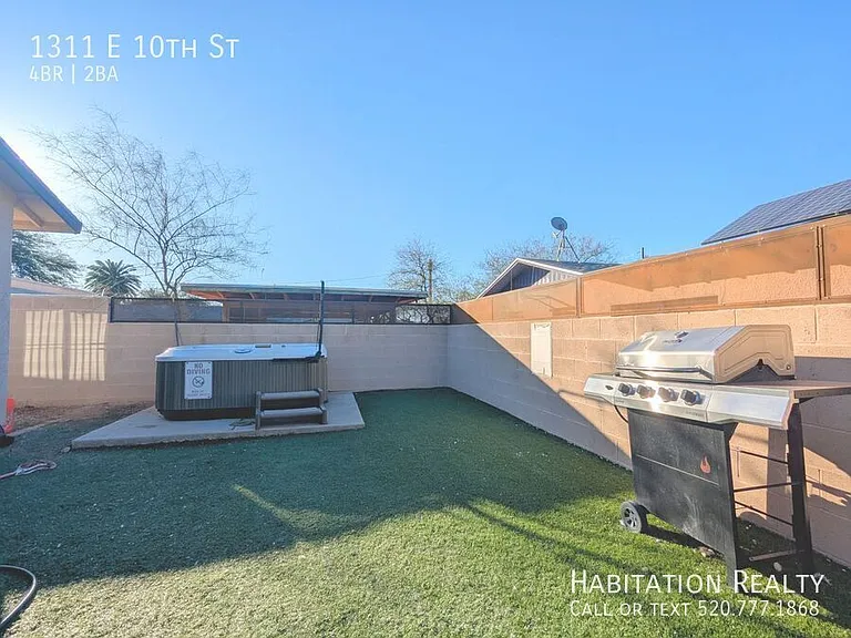 1311 E 10th St — Photo 19