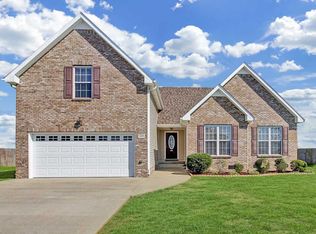 1009 Chardea Dr, Clarksville, TN 37040
