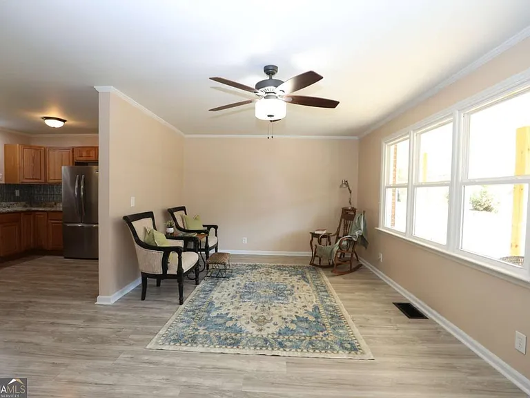 77 Franklin Hwy — Photo 12