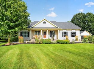 8536 Carriage Ln, Portland, MI 48875