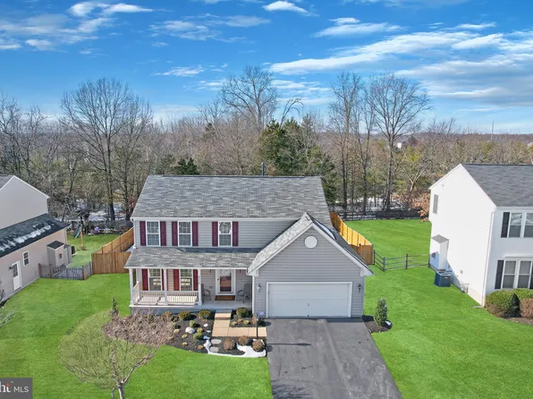 8778 Comfort Ct, Bristow, VA 20136