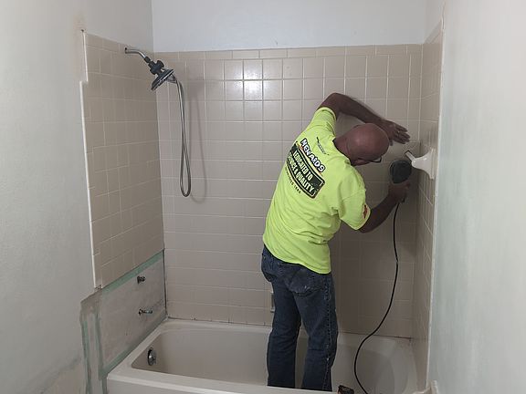 5th image of 5702 Cambridge Ln