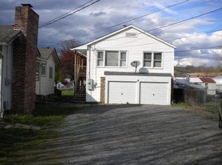 82 Poplar St, Waynesville, NC 28786
